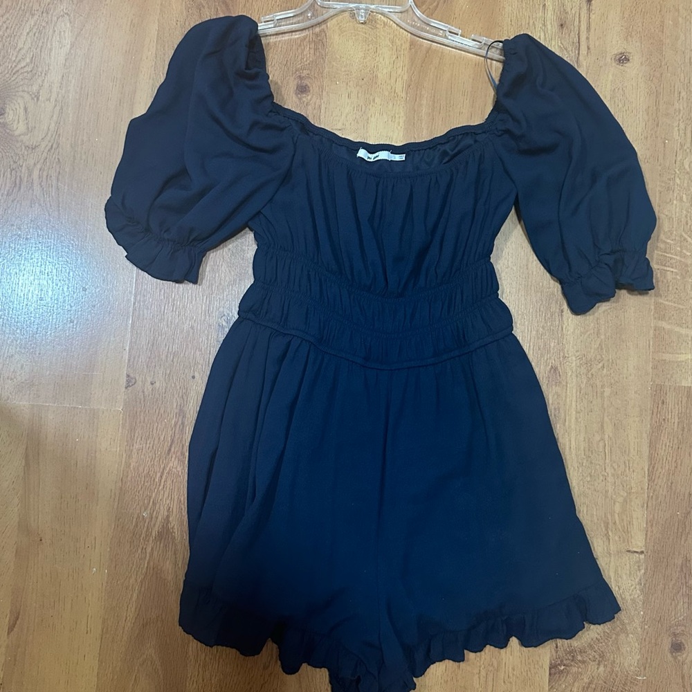 Navy Blue Puff Sleeve Romper